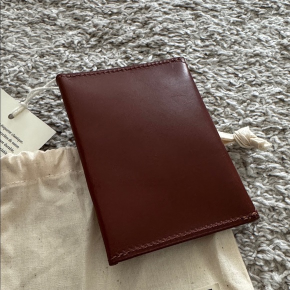 Sézane Red Heart Keychain and Brown Card Holder - Picture 4 of 8